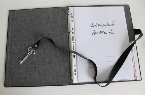 Stammbuch "Schlüssel" im Vintage-Look DIN A4, schwarz